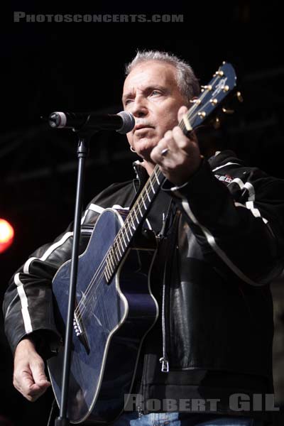 BERNARD LAVILLIERS - 2006-04-02 - PARIS - Place de la Republique - 